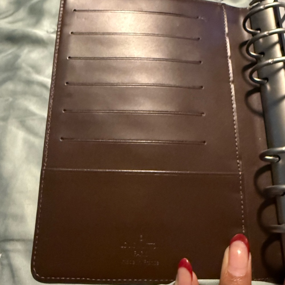 Louis Vuitton Epi Brown Leather Agenda MM - Picture 7 of 12